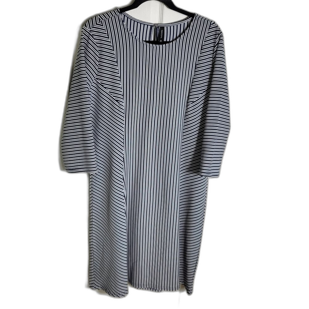 2/$30 Figure Flattering Dress - Size XL
